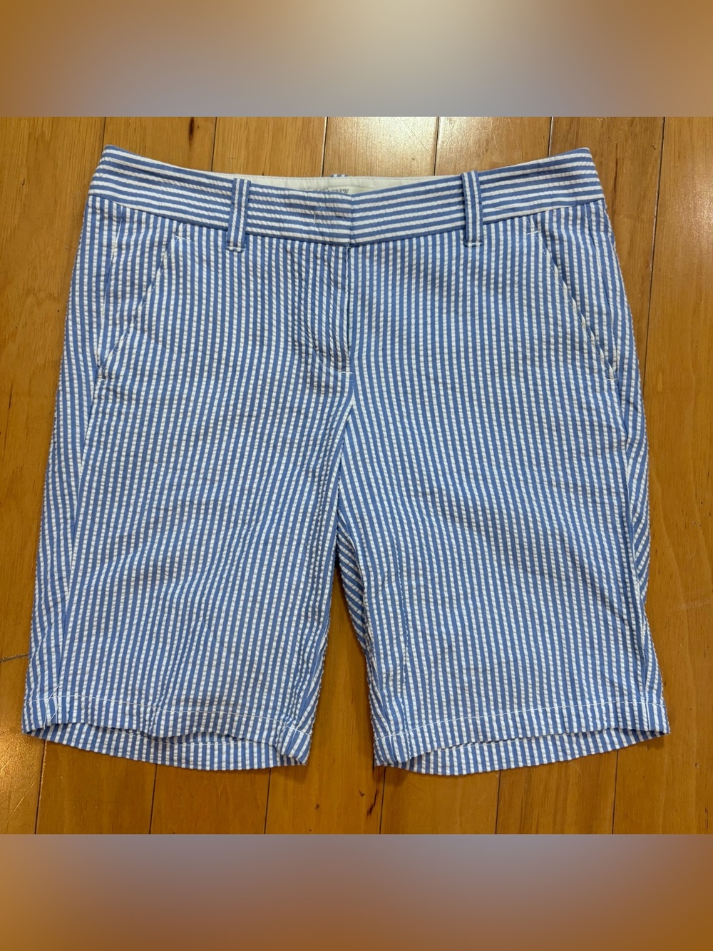 J.Crew Bermuda Seersucker Shorts Blue White Stripe Sz 00 Coastal  Preppy Golf